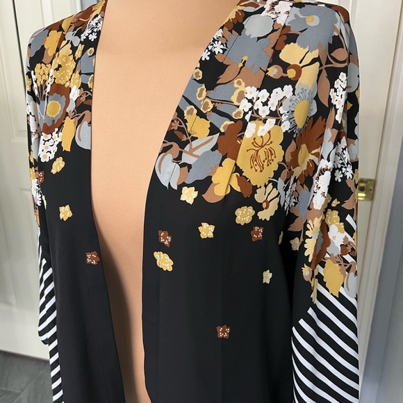 Bob Mackie Wearable Art Striped Floral‎ Kimono Cardigan - Picture 2 of 9
